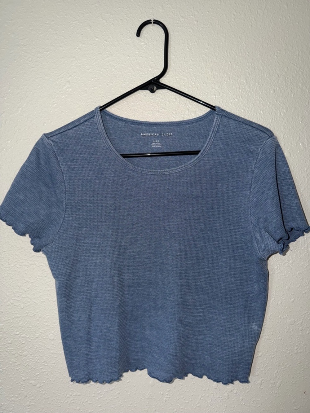 American Eagle Outfitters Dusty Blue Ribbed Crop Tee